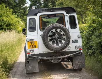 Land Rover Defender 90 Works V8 [EU-spec] '2018