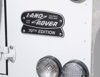 Land Rover Defender 90 Works V8 [EU-spec] '2018