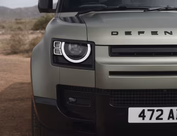Land Rover Defender 90 X-Dynamic [UK-spec] '2020–pr.