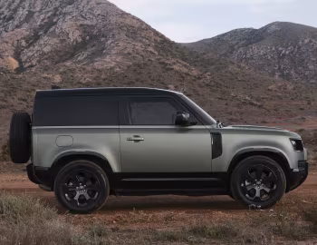 Land Rover Defender 90 X-Dynamic [UK-spec] '2020–pr.