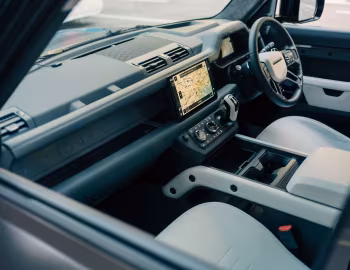 Interior Defender OCTA [Japan] '2025–pr.