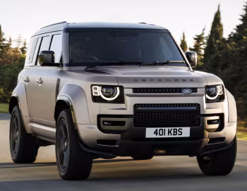 Defender OCTA [UK-spec] (110) '2024–25