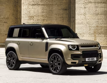 Defender OCTA [UK-spec] (110) '2024–25