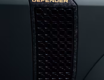 Defender OCTA "Edition One" [UK-spec] (110) '2024–25