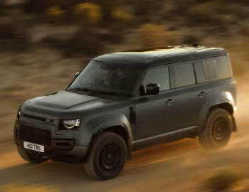 Defender OCTA "Edition One" [UK-spec] (110) '2024–25