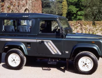 1993–98 Land Rover Defender 90 Tdi County Station Wagon [RHD]