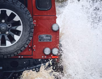 Land Rover Defender 90 Works V8 [UK-spec] '2018
