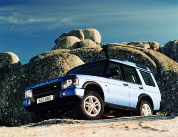 Land Rover Discovery [UK-spec] '2002–04