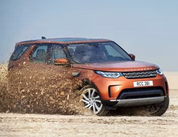 Land Rover Discovery HSE Td6 [Worldwide] (L462) '2017–20
