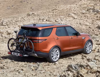 Land Rover Discovery HSE Td6 [Worldwide] (L462) '2017–20