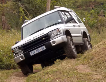 Land Rover Discovery [South Africa] '2002–04