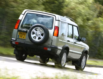 Land Rover Discovery [UK-spec] '2002–04
