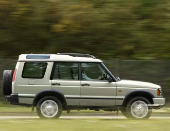 Land Rover Discovery [UK-spec] '2002–04