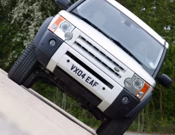 Land Rover Discovery 3 [Worldwide] (L319) '2004–08