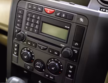 Interior Land Rover Discovery 3 [UK-spec] (L319) '2004–08