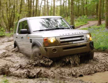 Land Rover Discovery 3 V8 HSE [Worldwide] (L319) '2004–08
