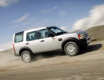 Land Rover Discovery 3 V8 HSE [Worldwide] (L319) '2004–08