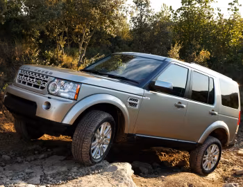 Land Rover Discovery 4 3.0 TDV6 [UK-spec] (L319) '2009–13