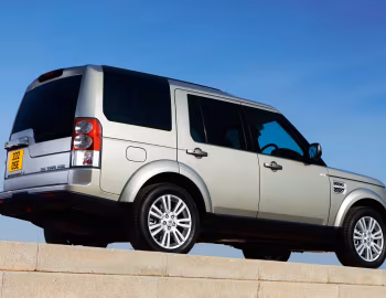 Land Rover Discovery 4 3.0 TDV6 [UK-spec] (L319) '2009–13