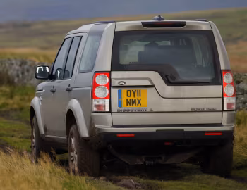 Land Rover Discovery 4 SDV6 HSE [UK-spec] (L319) '2009–13
