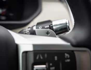 Interior Land Rover Discovery D250 R-Dynamic SE [Taiwan] (L462) '2022–pr.
