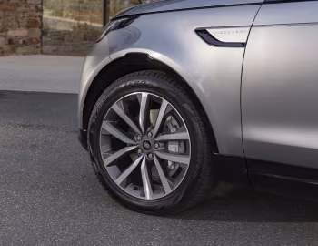 Land Rover Discovery D300 R-Dynamic SE [Australia] (L462) '2021–pr.