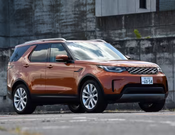 Land Rover Discovery D300 SE [Japan] (L462) '2021–pr.