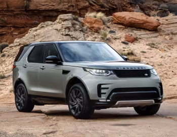 2017–20 Land Rover Discovery HSE Si6 Dynamic Design Pack [North America] (L462) '2017–20