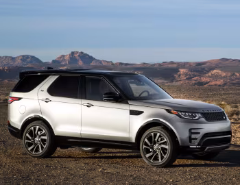2017–20 Land Rover Discovery HSE Si6 Dynamic Design Pack [North America] (L462) '2017–20