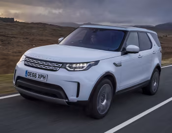 Land Rover Discovery HSE Td6 [UK-spec] (L462) '2017–20