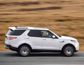 Land Rover Discovery HSE Td6 [UK-spec] (L462) '2017–20