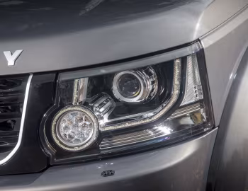 Land Rover Discovery "Landmark" [UK-spec] (L319) '2015–16