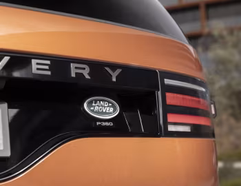 Land Rover Discovery P360 R-Dynamic S [Australia] (L462) '2021–pr.