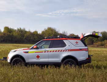 Land Rover Discovery Red Cross Emergency Response Vehicle (L462) '2018