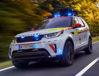 Land Rover Discovery Red Cross Emergency Response Vehicle (L462) '2018