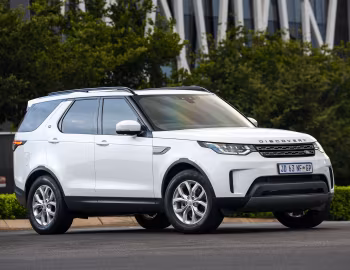 Land Rover Discovery SE Sd4 "Value Package" [South Africa] (L462) '2019
