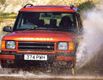 Land Rover Discovery Series II [UK-spec] '1998–2002