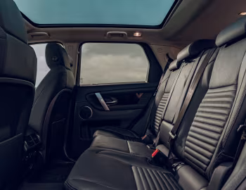 Interior Land Rover Discovery Sport D180 SE [UK-spec] (L550) '2019–pr.