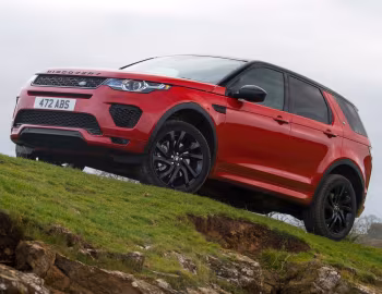 Land Rover Discovery Sport HSE Si4 Dynamic Lux [UK-spec] (L550) '2017–19