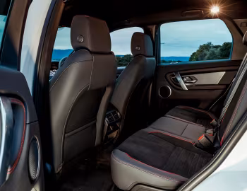 Interior Land Rover Discovery Sport P200 S R-Dynamic [Australia] '2021–pr.
