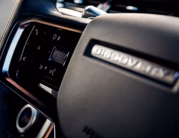 Interior Land Rover Discovery Sport P200 S R-Dynamic [Australia] '2021–pr.