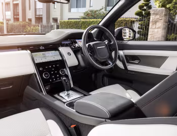 Interior Land Rover Discovery Sport P250 SE R-Dynamic [Australia] (L550) '2020–pr.