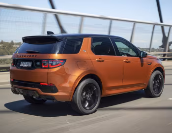 Land Rover Discovery Sport P250 SE R-Dynamic [Australia] (L550) '2020–pr.
