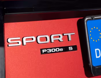 Land Rover Discovery Sport P300e S R-Dynamic [Worldwide] (L550) '2020–pr.