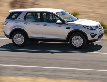 Land Rover Discovery Sport SE [Australia] (L550) '2015–19