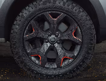 Land Rover Discovery SVX [North America] (L462) '2017