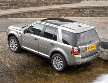 Land Rover Freelander 2 TD4 HSE [Worldwide] (L359) '2010–12