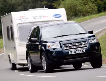 Land Rover Freelander 2 TD4_e [UK-spec] (L359) '2009–10