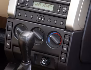 Interior 2004–06 Land Rover Freelander 5-door [North America] (L314) '2003–06