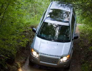 2007–10 Land Rover LR2 HSE [North America] '2006–10